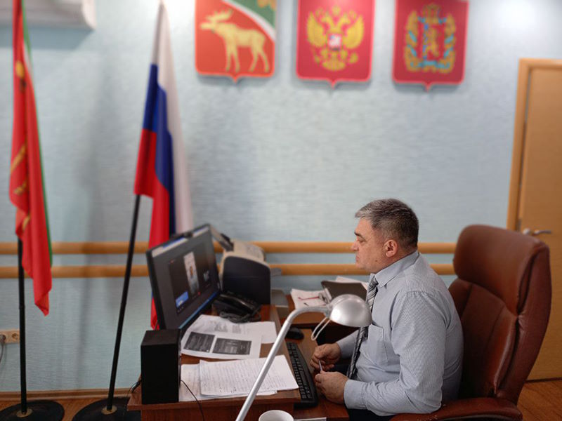 14  декабря Центр управления регионом провел прямой эфир с главой Тюхтетского округа Олегом Тимофеевым.